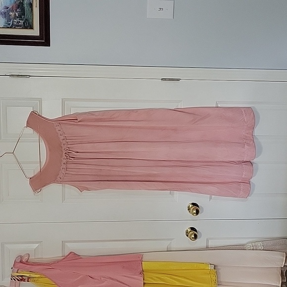 ✨️LAST CHANCE✨️ Vintage Hand Dyed Sears Nightgown Size 38-40 in Rose Gold - Picture 1 of 14